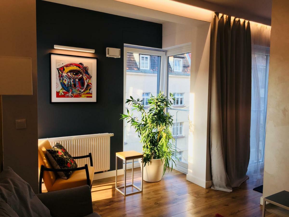 Piper Zajezdnia White Apartment